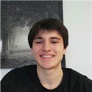 Studente di 5 liceo Linguistico Manzoni. Ho trascorso il 4 anno a Berlino